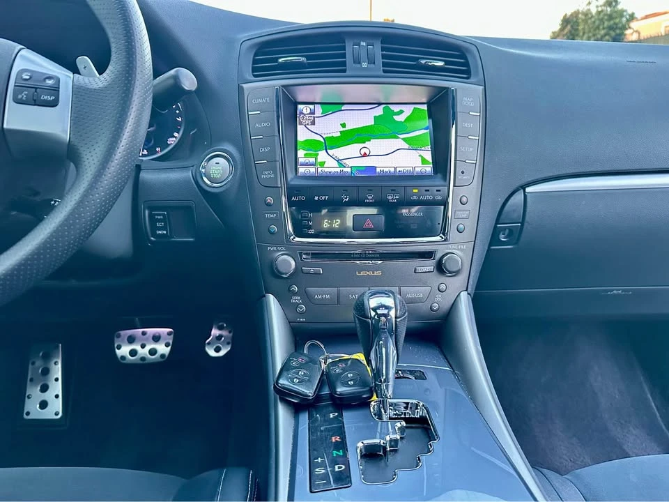 2012 Lexus IS 2nd Gen - Image 17 of 18