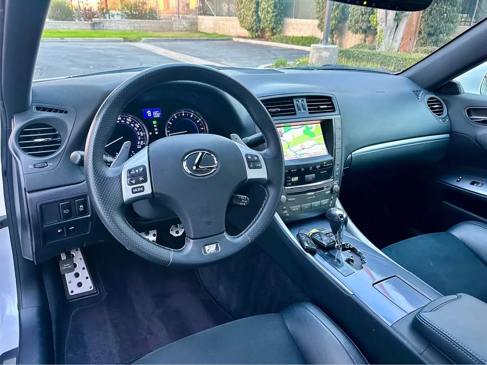 2012 Lexus IS 2nd Gen - Image 9 of 18