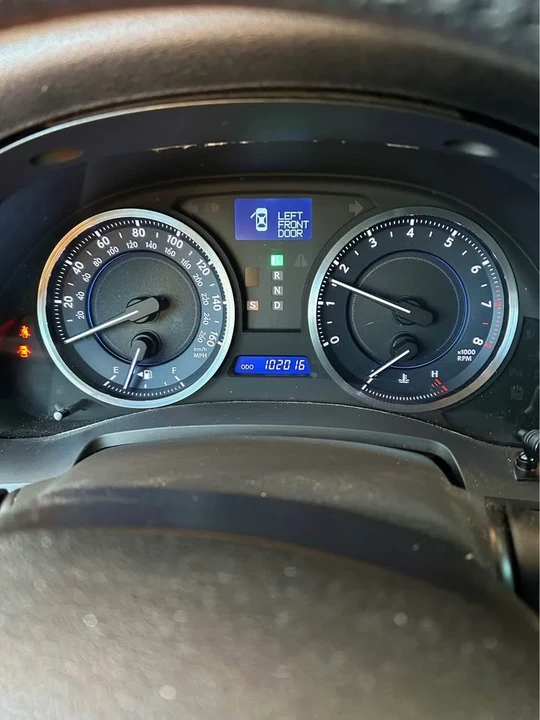 2012 Lexus IS 2nd Gen - Image 7 of 8