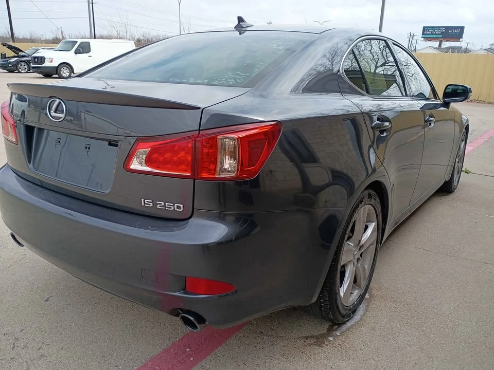 2012 Lexus IS 2nd Gen - Image 4 of 9