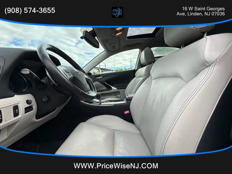 2012 Lexus IS 2nd Gen - Image 8 of 12
