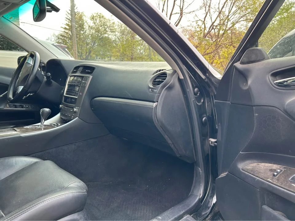 2012 Lexus IS 2nd Gen - Image 4 of 10