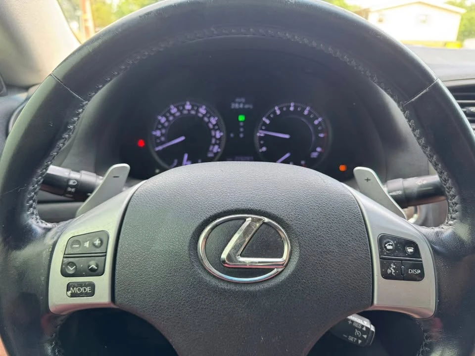 2012 Lexus IS 2nd Gen - Image 9 of 20