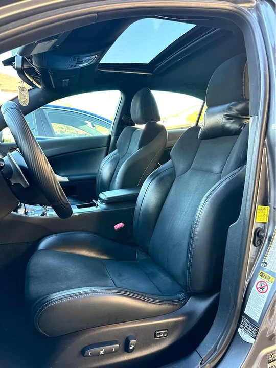 2012 Lexus IS 2nd Gen - Image 6 of 7