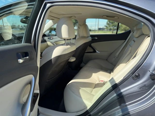 2012 Lexus IS 2nd Gen - Image 17 of 21