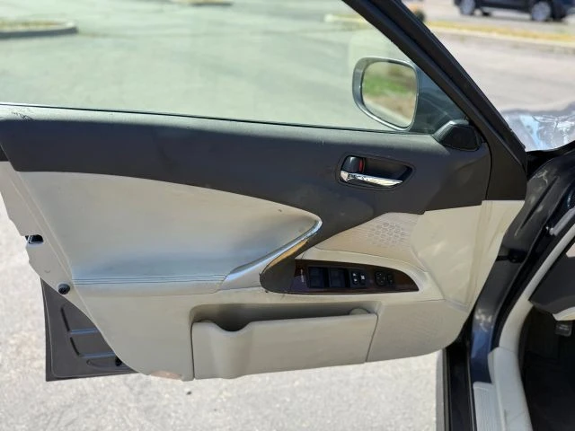 2012 Lexus IS 2nd Gen - Image 11 of 21