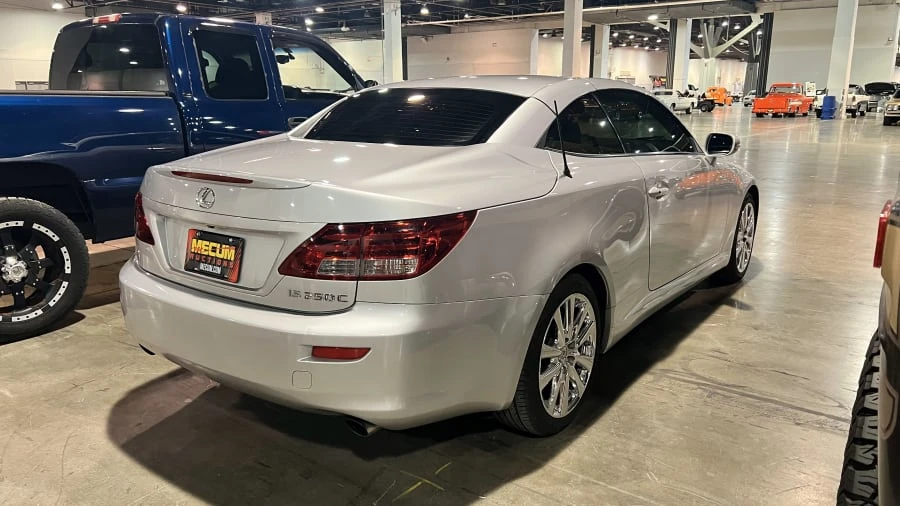 2012 Lexus IS 2nd Gen - Image 2 of 9