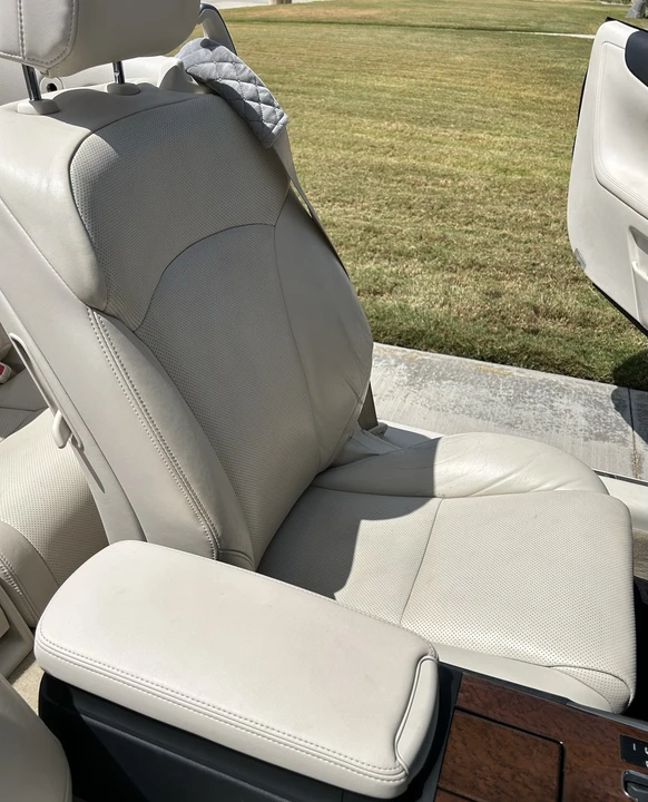 2012 Lexus IS 2nd Gen - Image 10 of 17