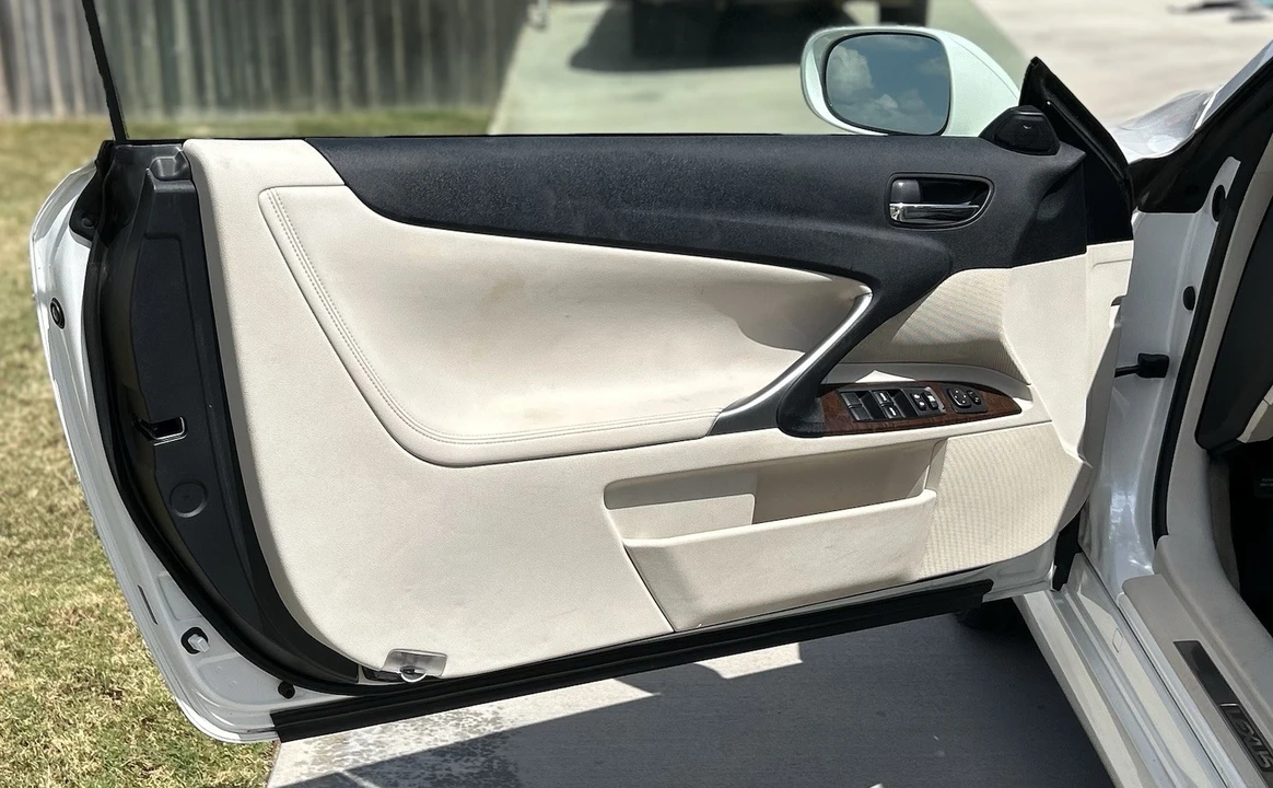 2012 Lexus IS 2nd Gen - Image 13 of 17