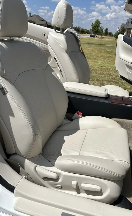 2012 Lexus IS 2nd Gen - Image 9 of 17