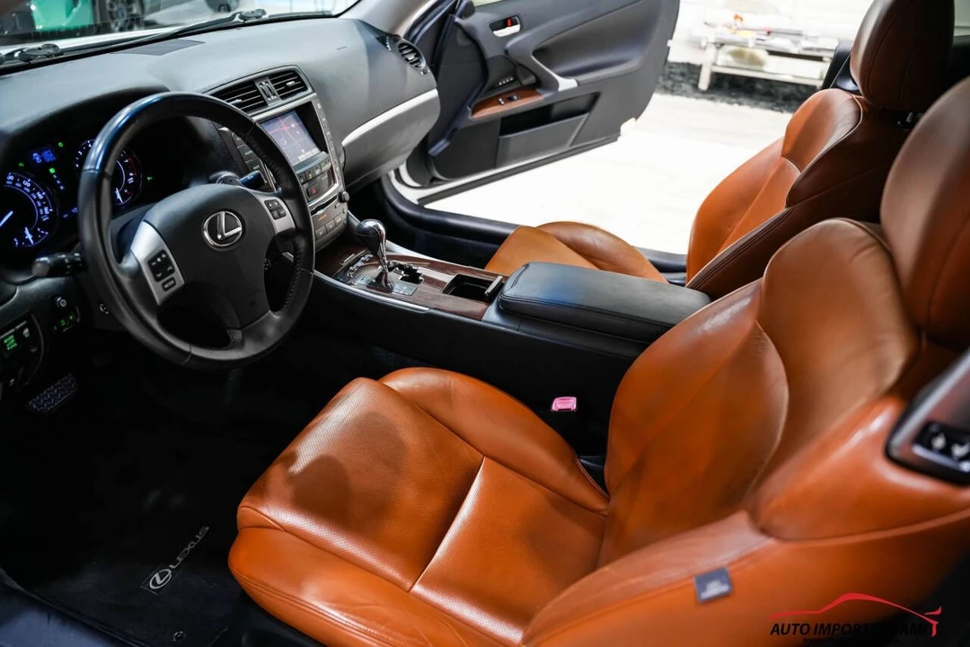 2012 Lexus IS 2nd Gen - Image 8 of 12