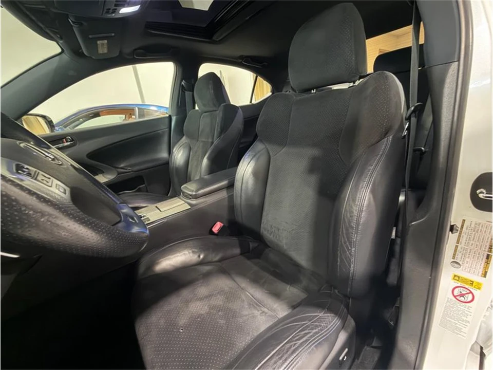 2012 Lexus IS F 2nd Gen - Image 17 of 25