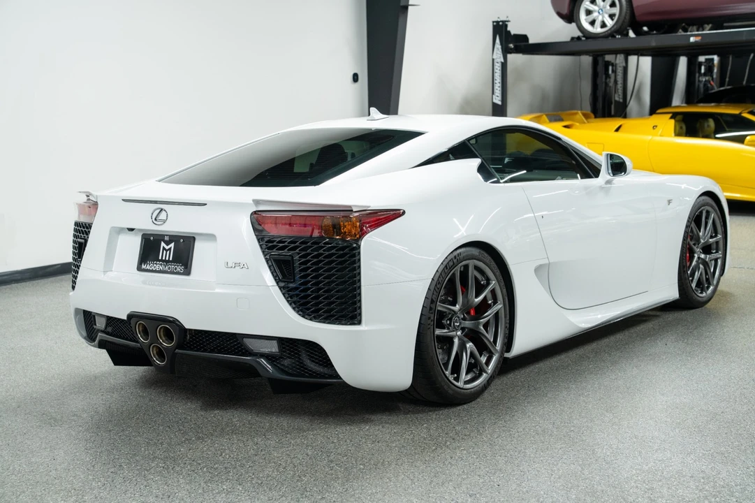 2012 Lexus LFA - Image 8 of 21