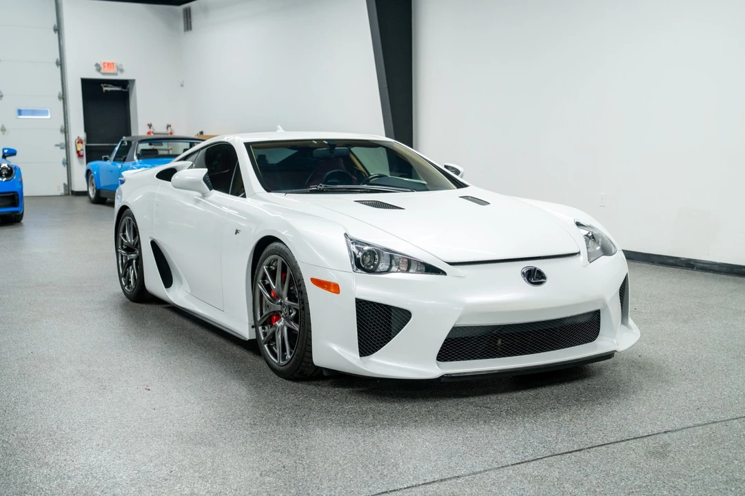 2012 Lexus LFA - Image 3 of 21