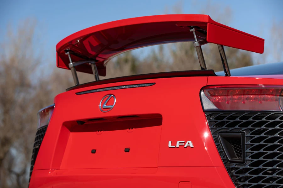 2012 Lexus LFA - Image 12 of 31