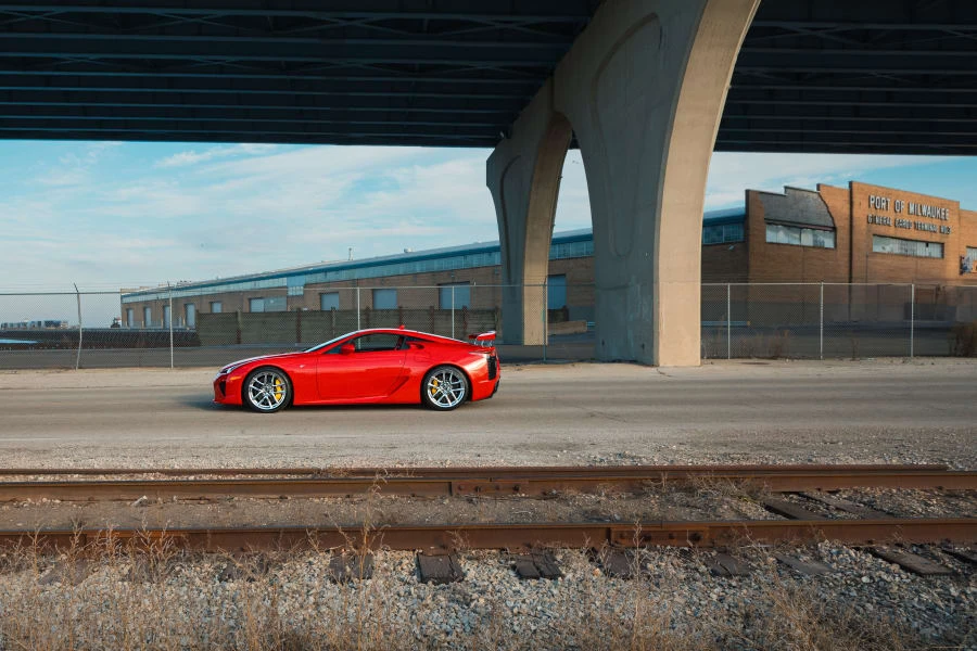 2012 Lexus LFA - Image 2 of 31