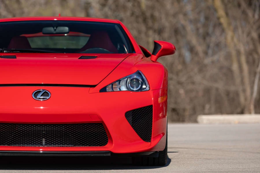 2012 Lexus LFA - Image 14 of 31
