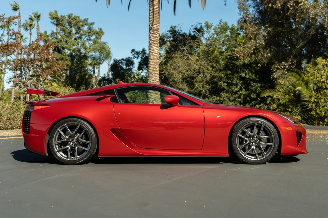 2012 Lexus LFA - Image 6 of 31