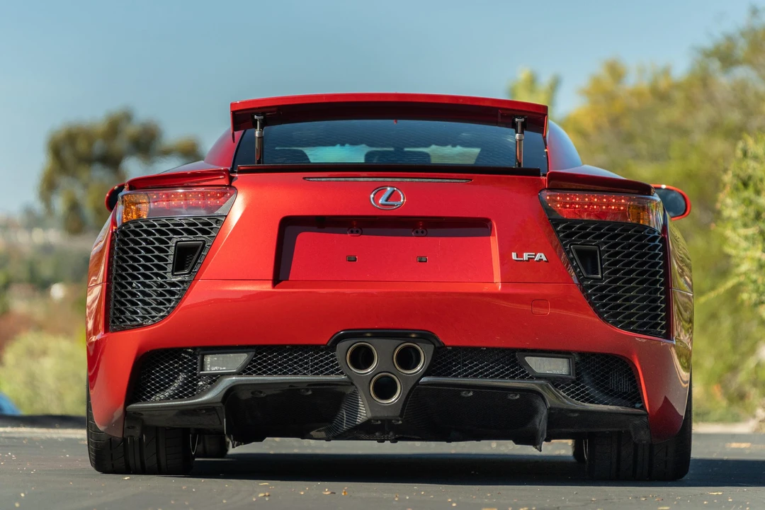 2012 Lexus LFA - Image 4 of 31