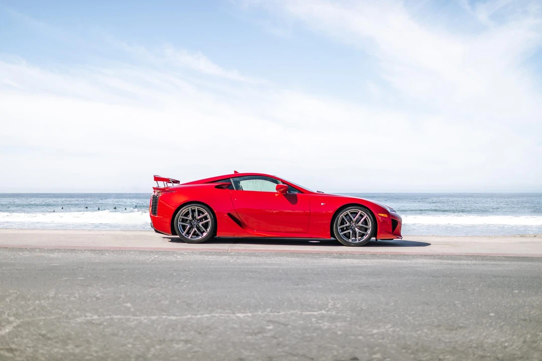 2012 Lexus LFA - Image 18 of 31