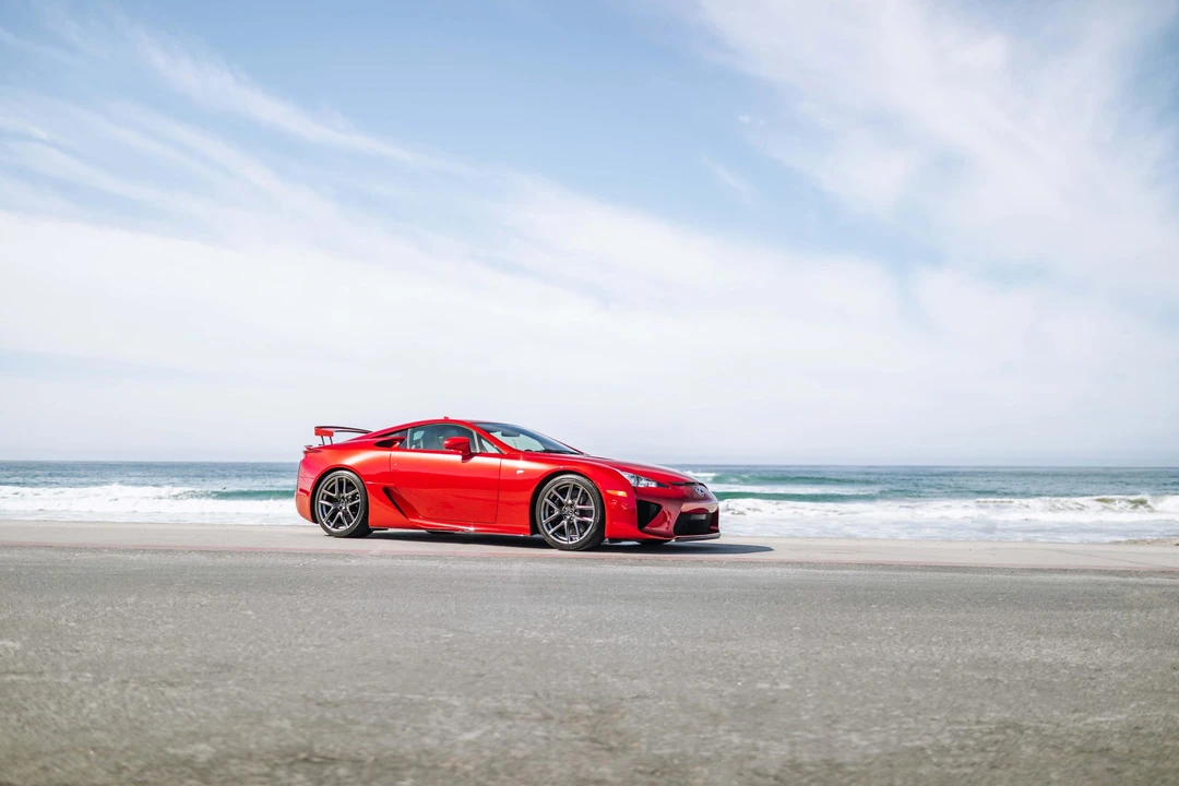 2012 Lexus LFA - Image 25 of 31