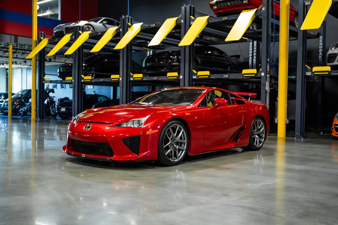 2012 Lexus LFA - Image 2 of 31