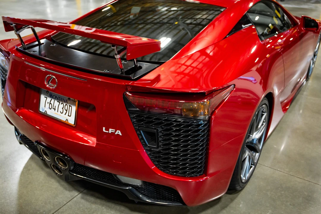 2012 Lexus LFA - Image 27 of 31