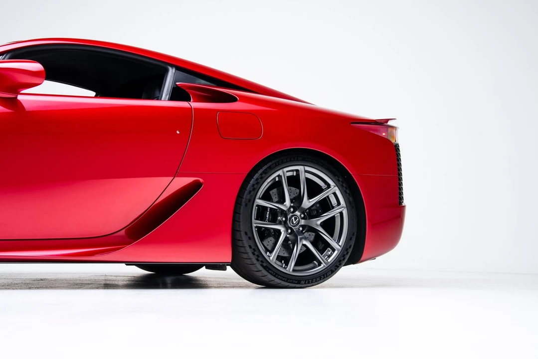 2012 Lexus LFA - Image 11 of 21