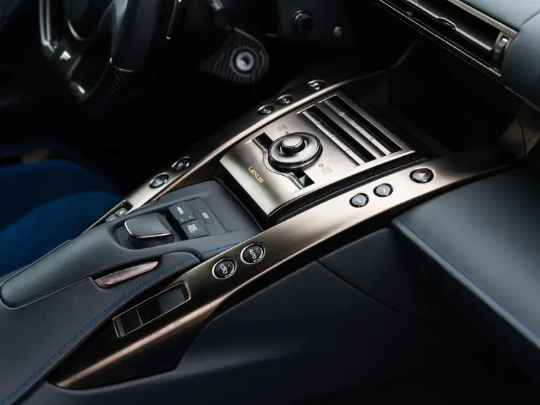 2012 Lexus LFA - Image 19 of 31