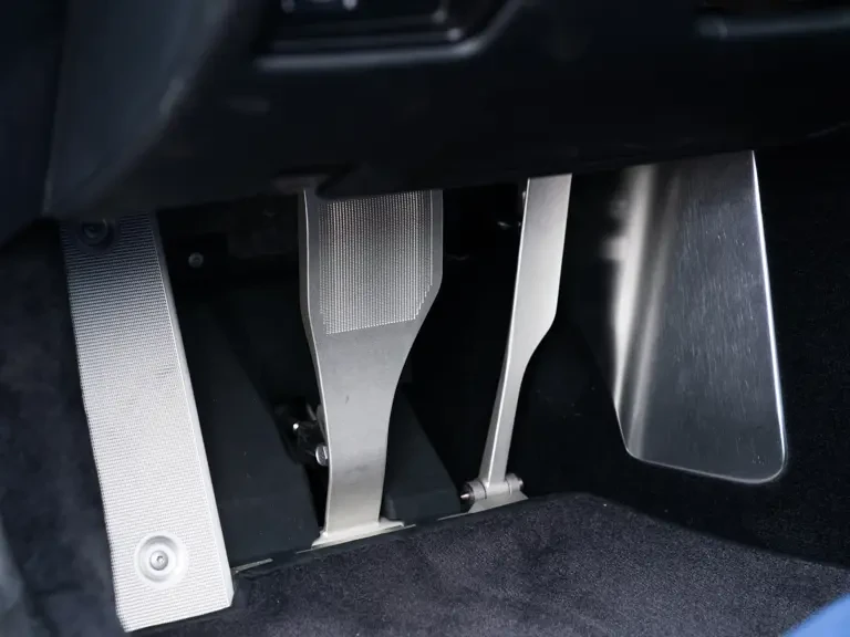 2012 Lexus LFA - Image 25 of 31