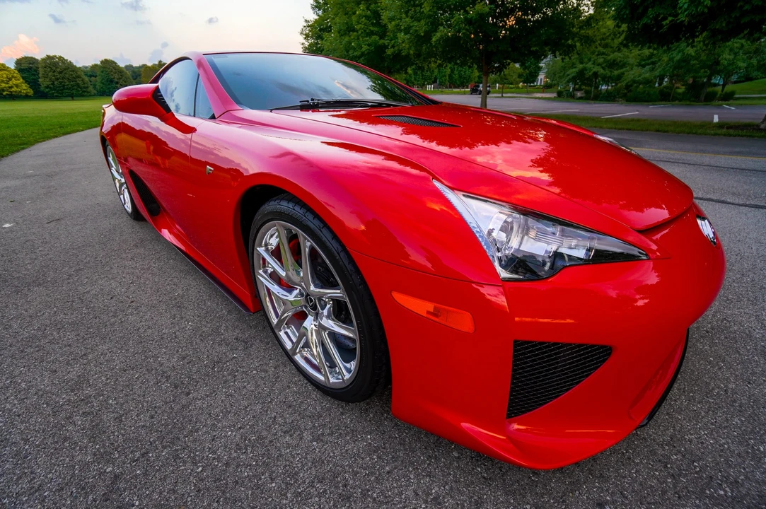 2012 Lexus LFA - Image 13 of 31