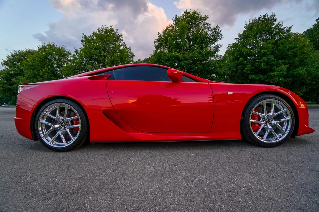 2012 Lexus LFA - Image 11 of 31