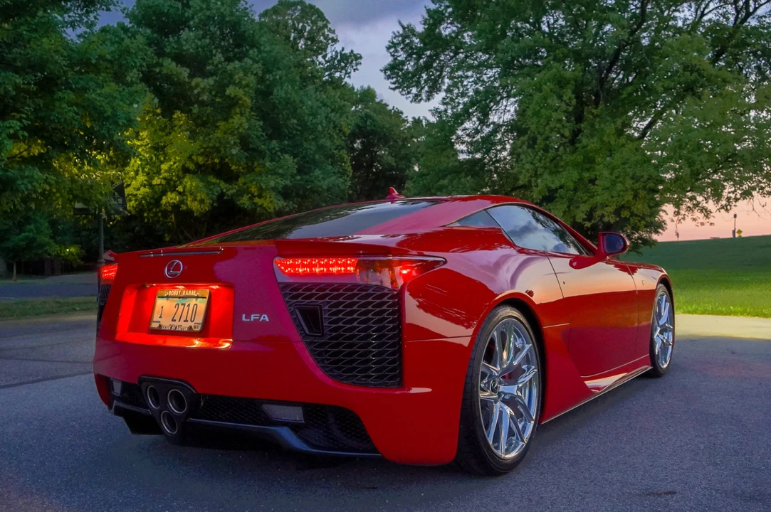 2012 Lexus LFA - Image 15 of 31