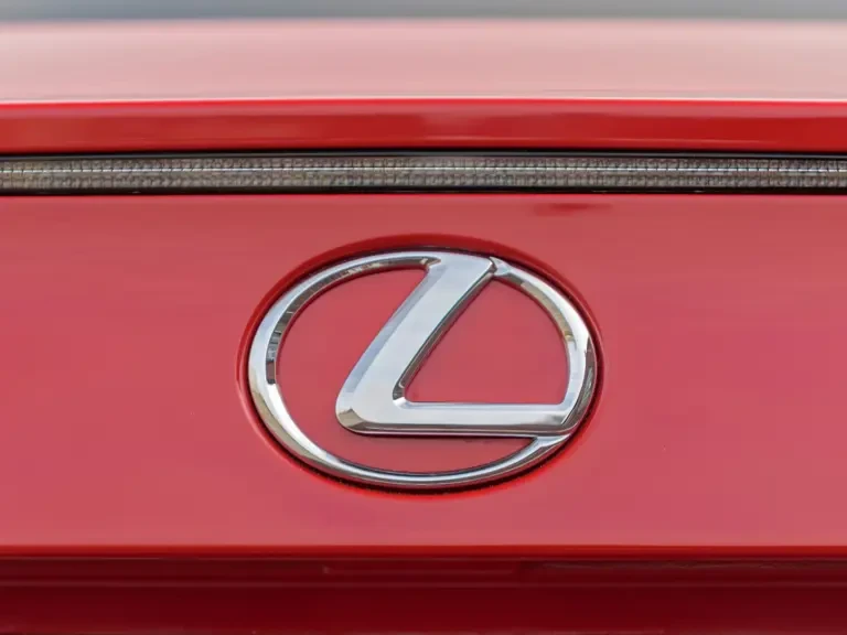 2012 Lexus LFA - Image 27 of 31
