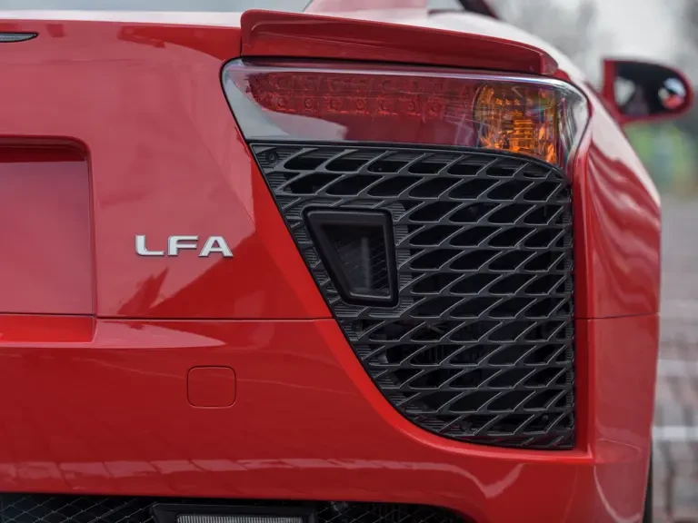 2012 Lexus LFA - Image 25 of 31