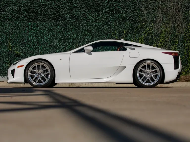 2012 Lexus LFA - Image 7 of 31