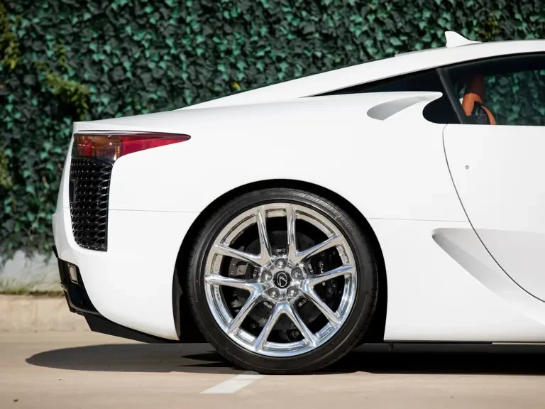 2012 Lexus LFA - Image 23 of 31