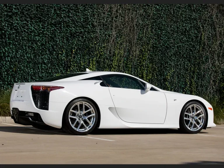2012 Lexus LFA - Image 15 of 31