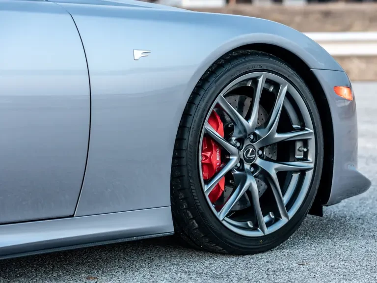 2012 Lexus LFA - Image 25 of 31
