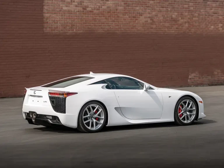 2012 Lexus LFA - Image 3 of 31