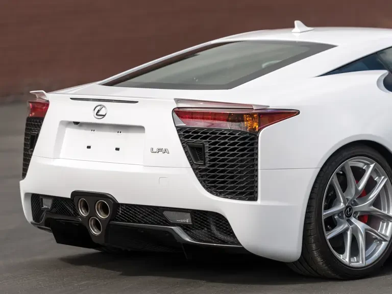 2012 Lexus LFA - Image 26 of 31
