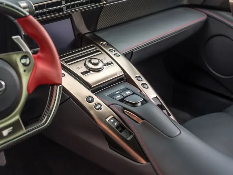 2012 Lexus LFA - Image 14 of 31