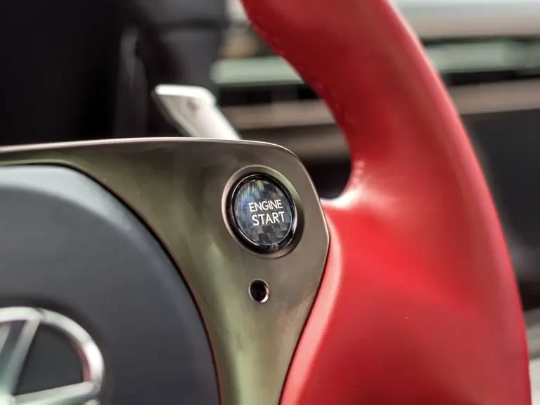 2012 Lexus LFA - Image 17 of 31
