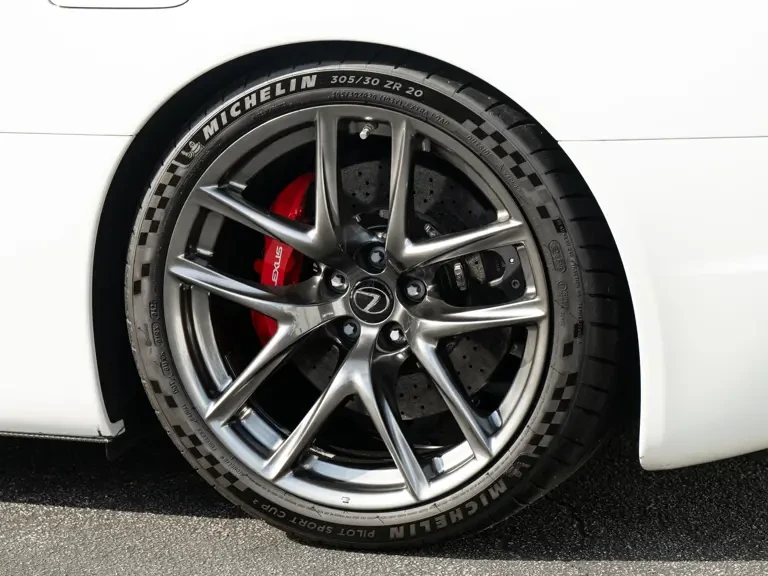 2012 Lexus LFA - Image 18 of 31