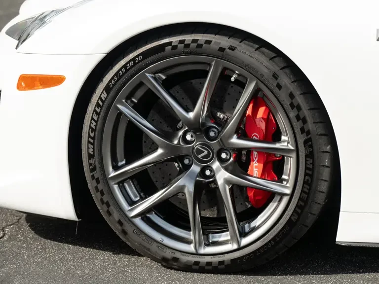 2012 Lexus LFA - Image 17 of 31