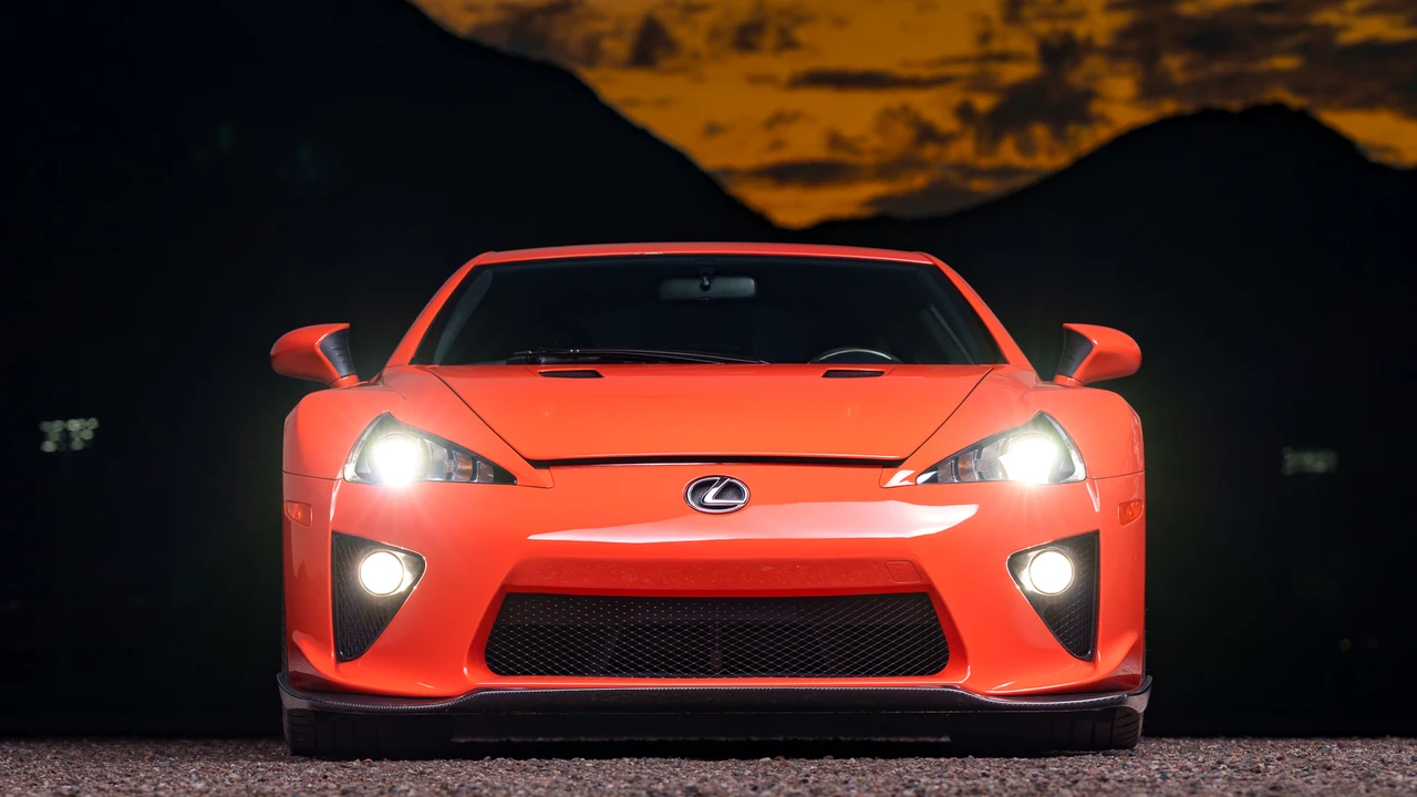 2012 Lexus LFA - Image 9 of 31