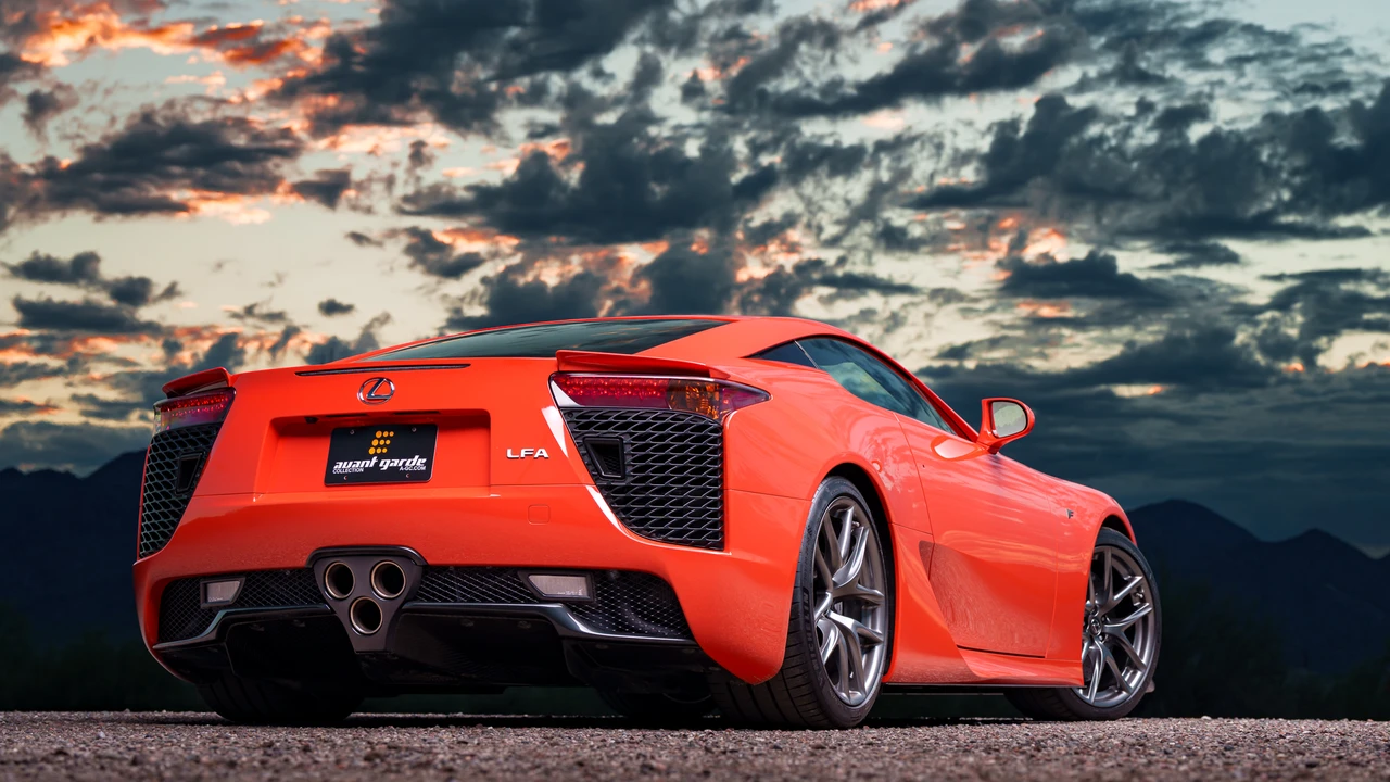 2012 Lexus LFA - Image 19 of 31