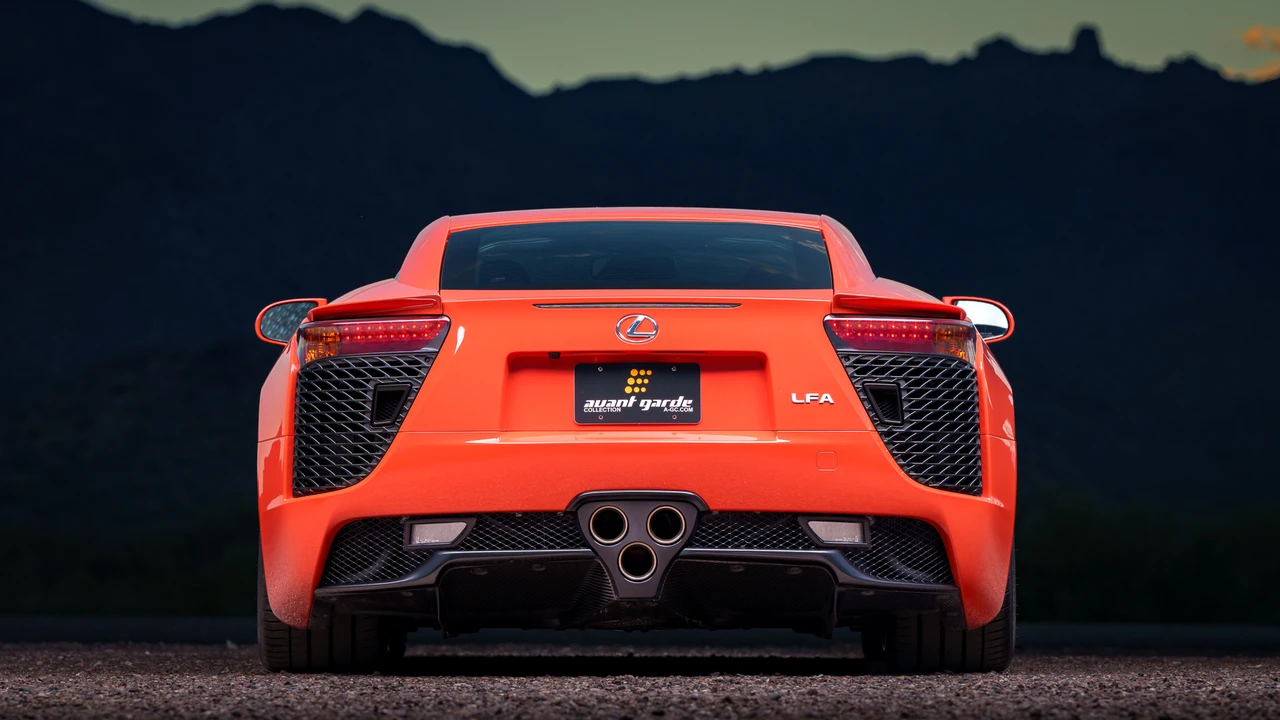 2012 Lexus LFA - Image 23 of 31