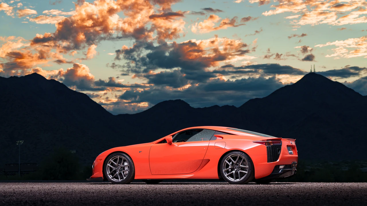 2012 Lexus LFA - Image 28 of 31