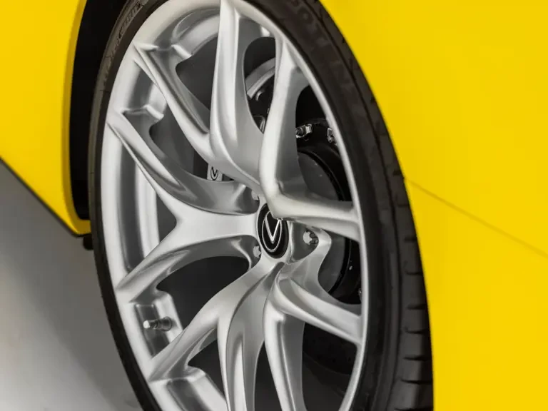 2012 Lexus LFA - Image 19 of 31